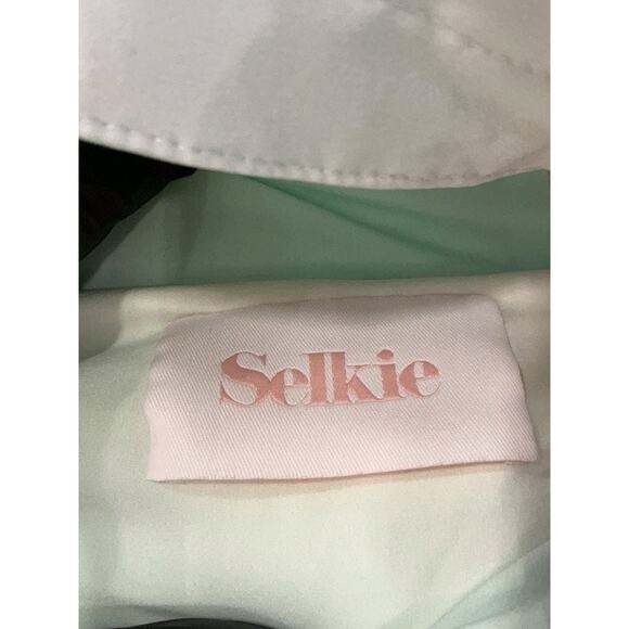 Selkie Iridescent Rainbow Puffer Coat The Pony White Pink XXS FLAW - Picture 5 of 8